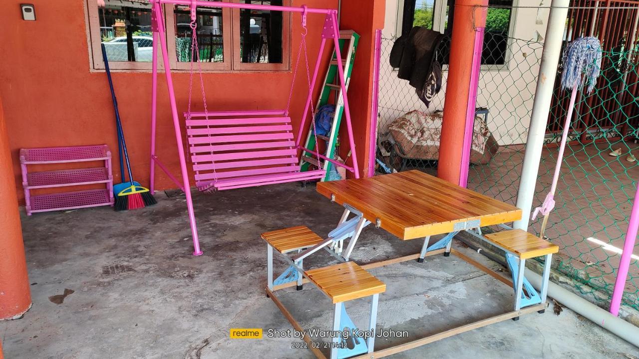 Homestay d' Tengah Bandar Kuala Rompin Bagian luar foto