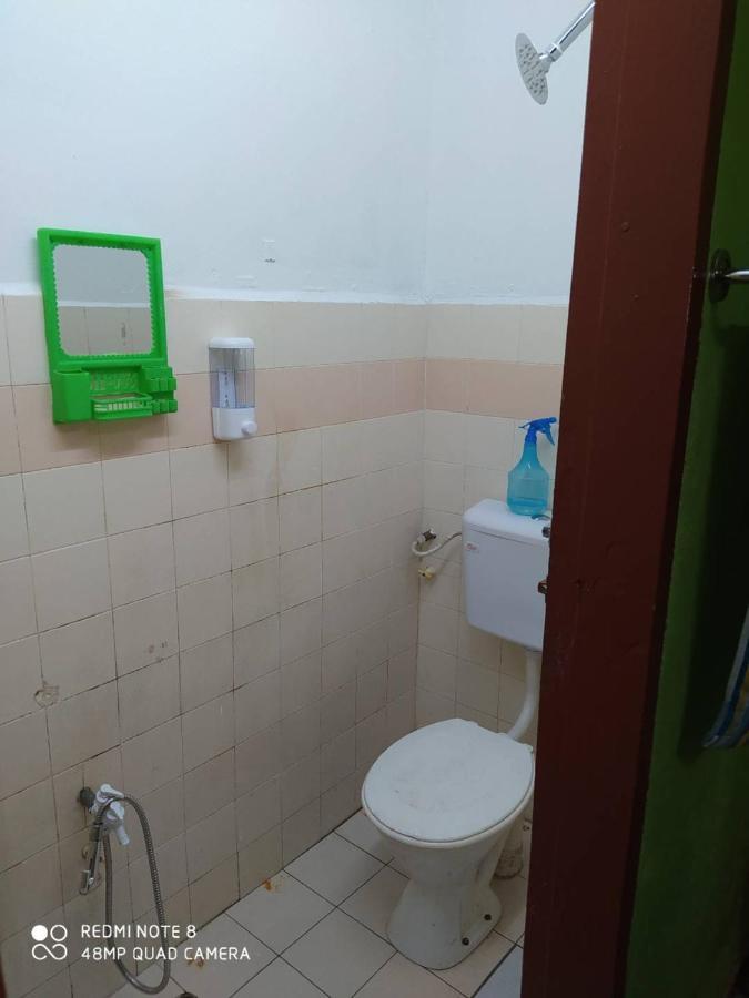 Homestay d' Tengah Bandar Kuala Rompin Bagian luar foto